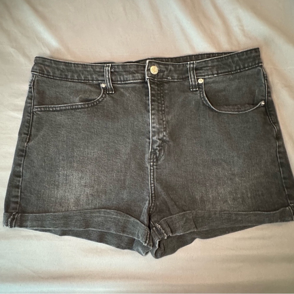 Wild Fable Black Denim Shorts High Rise Cuffed Size 16